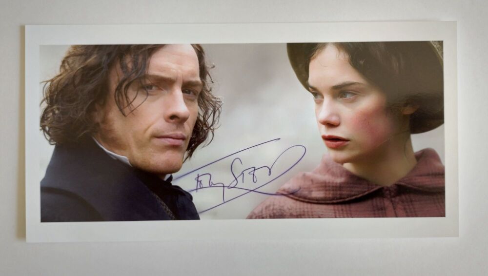 Toby Stephens autograph (hand-signed photograph)