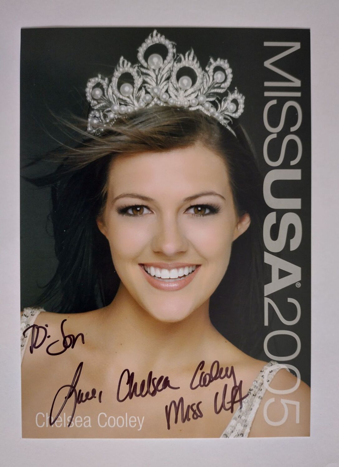 Chelsea Cooley autograph (hand-signed photograph)