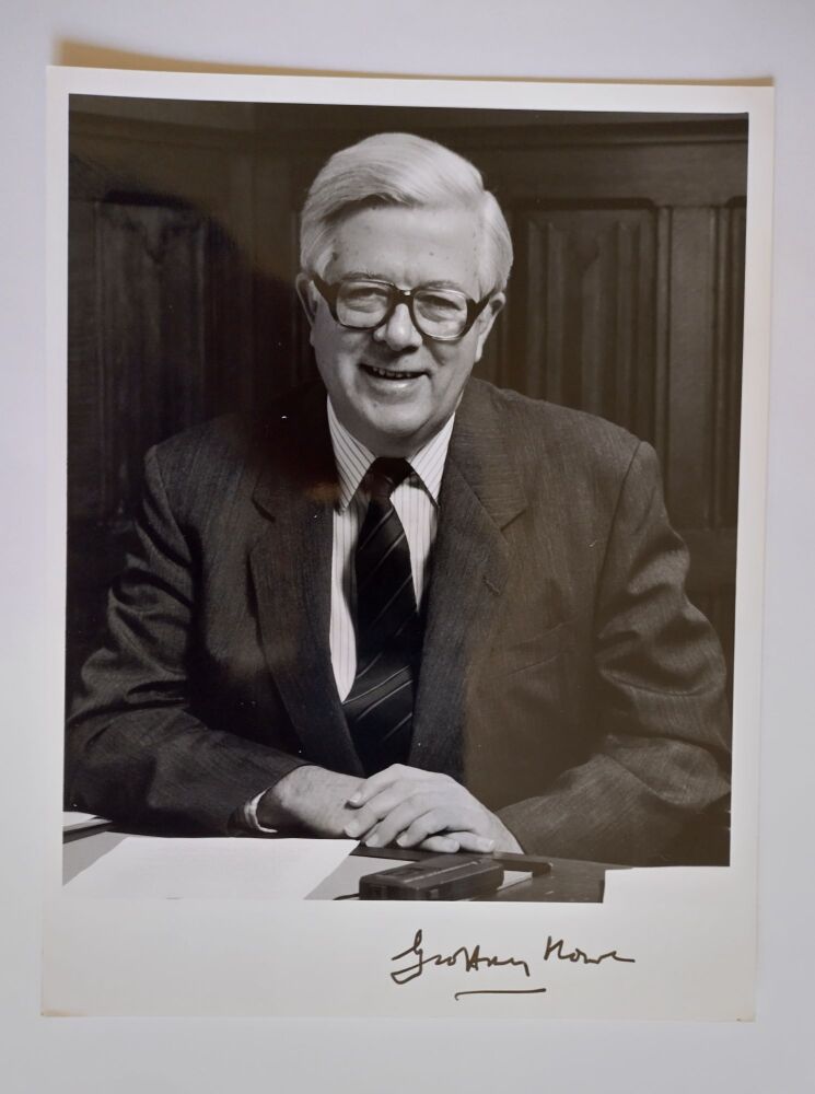 Geoffrey Howe autograph (hand-signed photograph)