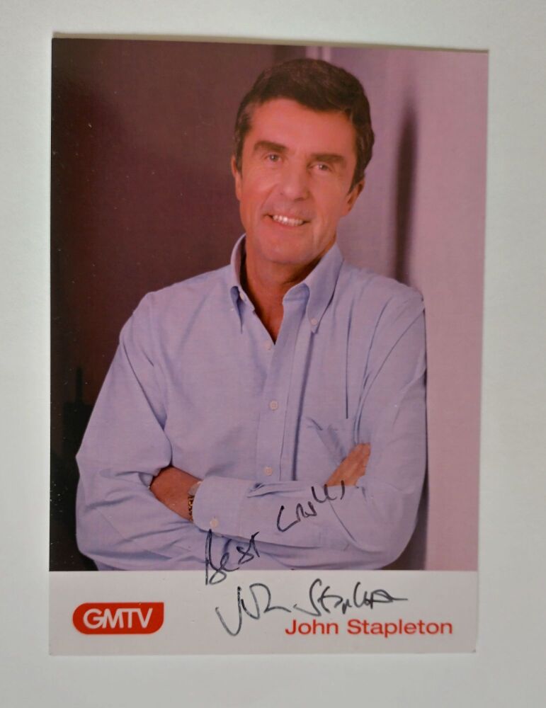 John Stapleton autograph (hand-signed photograph)