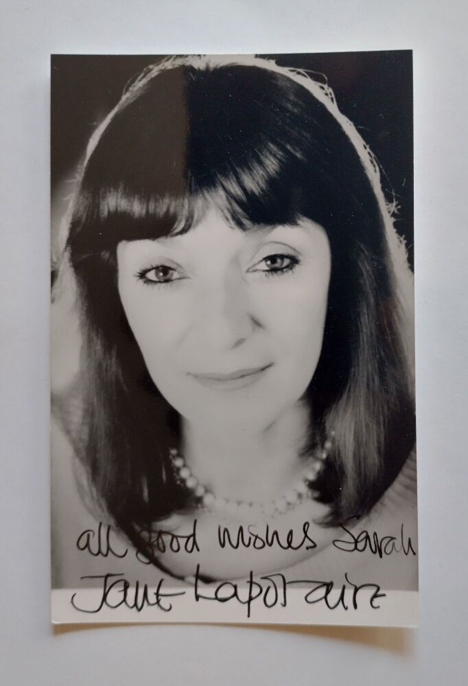 Jane Lapotaire autograph (hand-signed photograph)