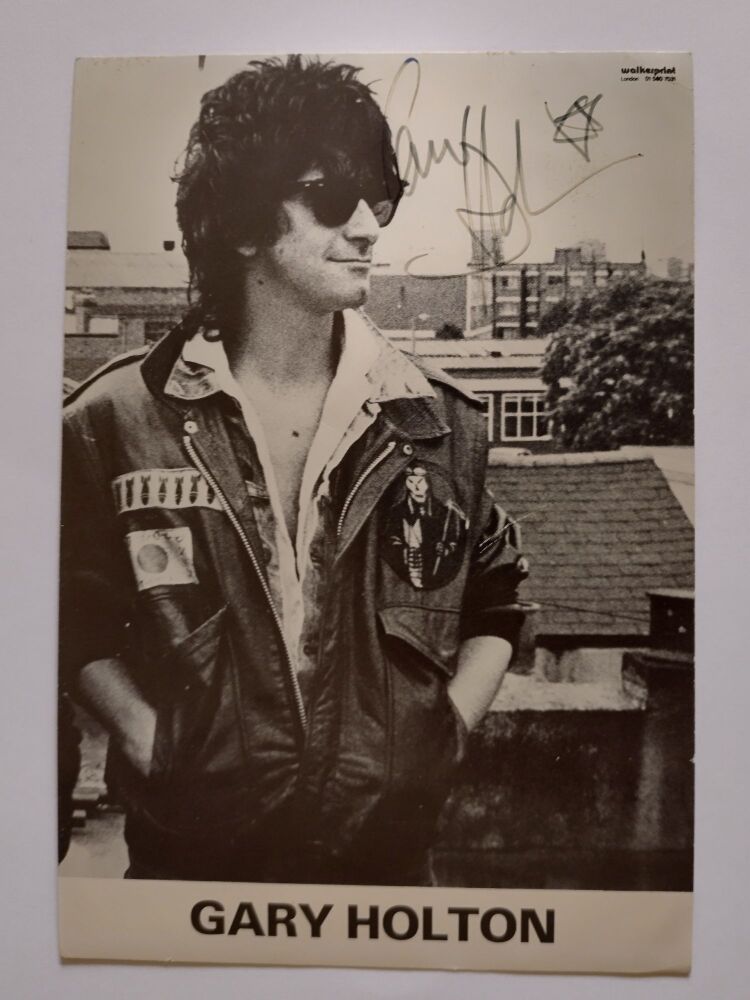 Gary Holton autograph (hand-signed photograph)