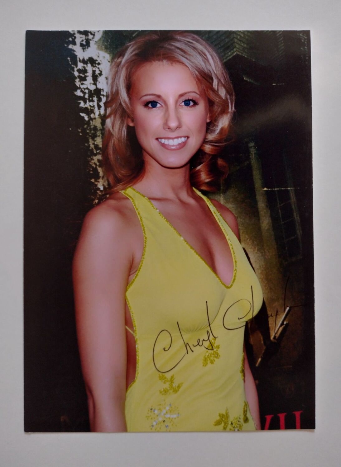 Cheryl Campbell autograph (hand-signed photograph)