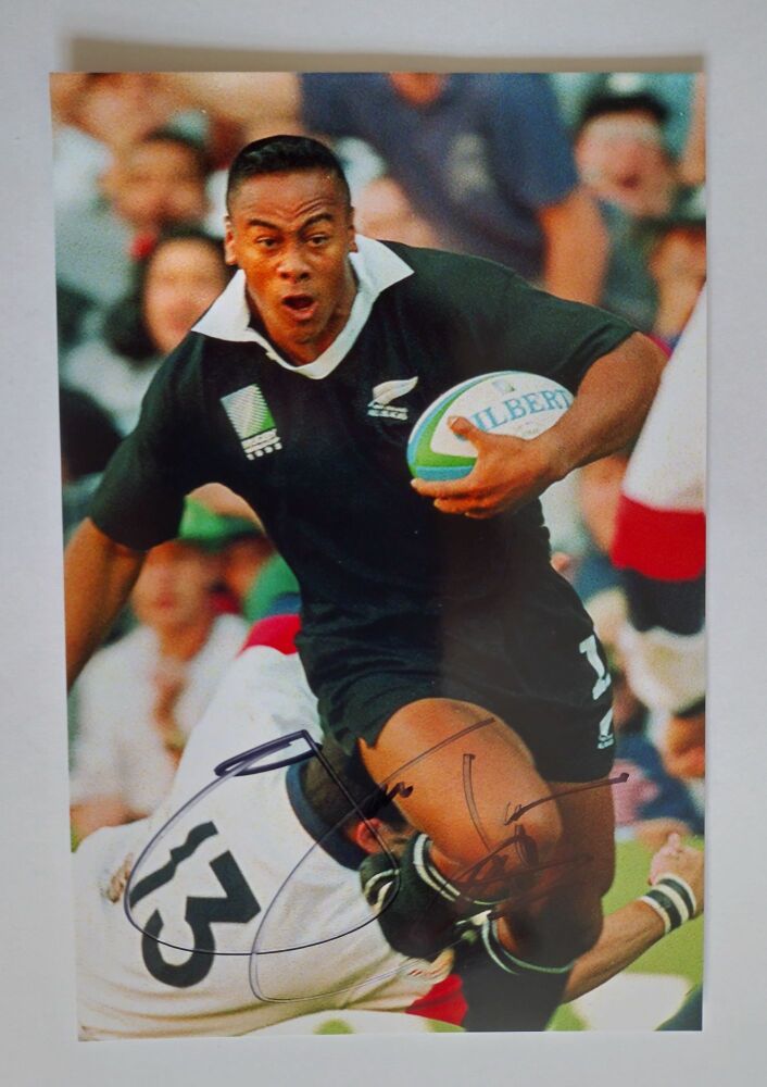 Jonah Lomu autograph (hand-signed photograph)