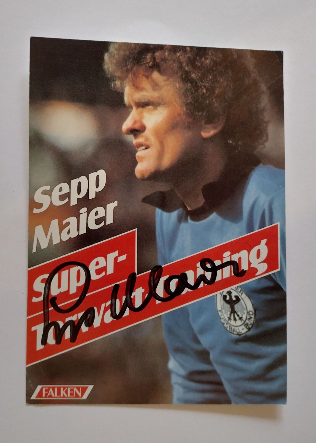 Sepp Maier autograph (hand-signed photograph)
