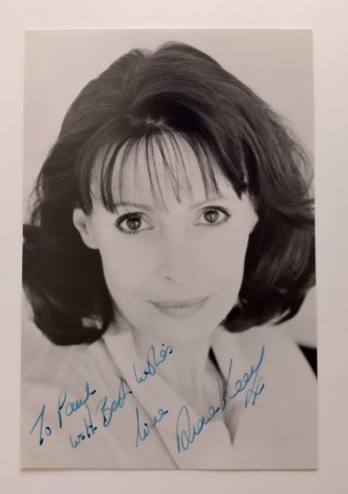 Diane Keen autograph (hand-signed photograph)