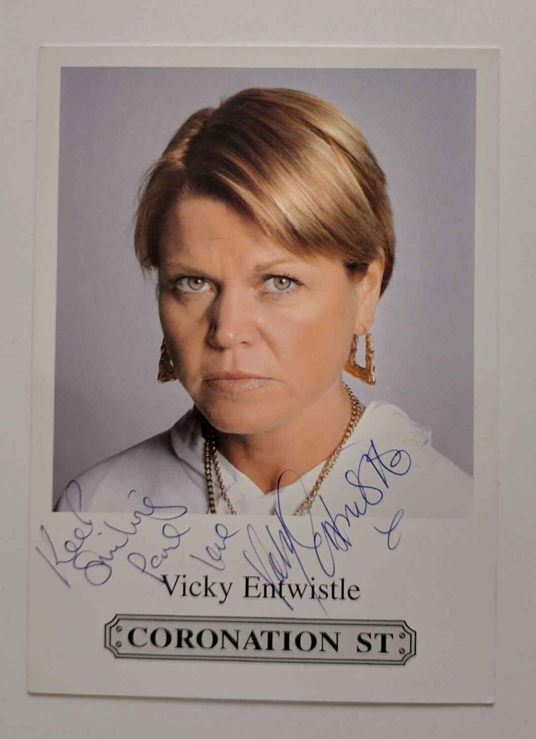 Vicky Entwistle autograph (hand-signed photograph)