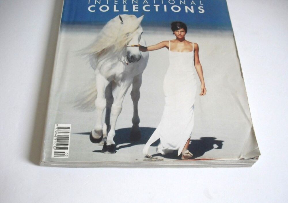 British Vogue magazine - March 1990 - Helena Christensen cover