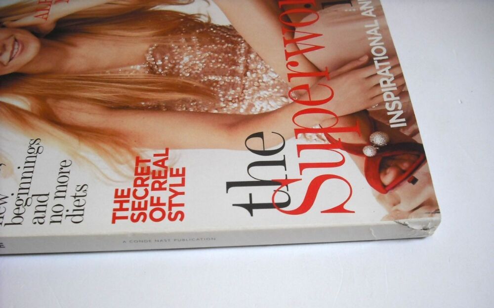 British Vogue magazine - December 2005 - Gwyneth Paltrow cover