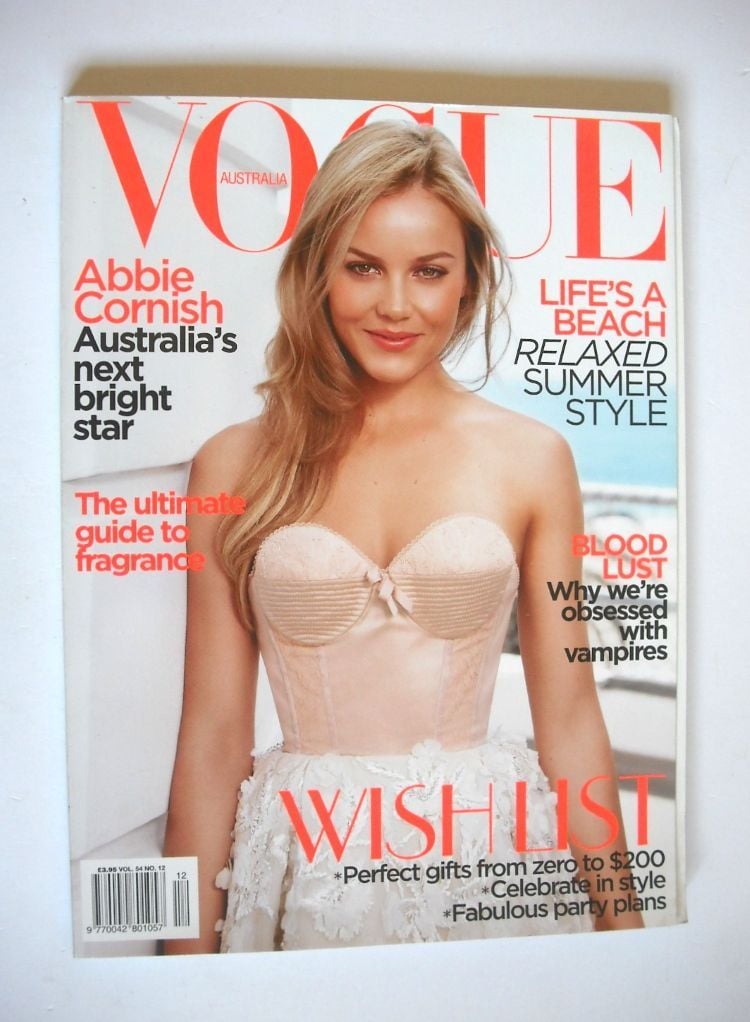 <!--2009-12-->Vogue Australia magazine - December 2009 - Abbie Cornish cove