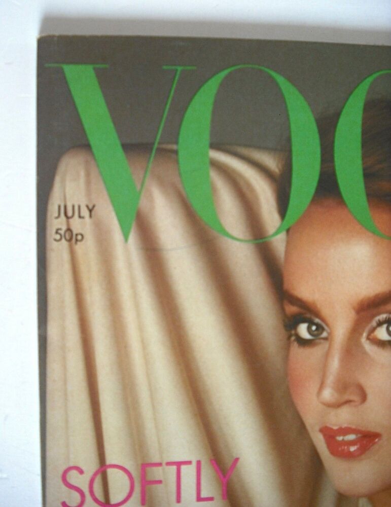 British Vogue magazine - July 1976 - Jerry Hall cover