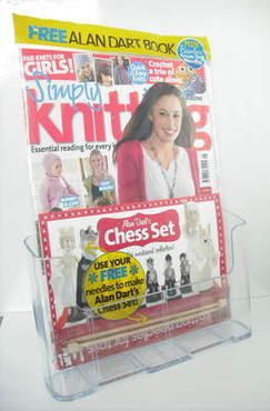 Simply Knitting magazine (Issue 80 - May 2011)