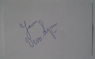 Vera Lynn autograph