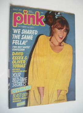 Pink magazine - 1 October 1977 - Leslie Ash cover