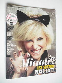Celebs magazine - Pixie Lott cover (6 November 2011)