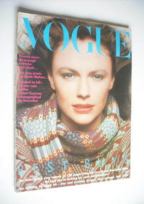 British Vogue magazine - 15 September 1974 - Jacqueline Bisset cover