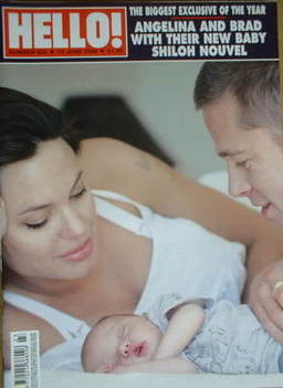 Hello! magazine - Angelina Jolie and Brad Pitt and baby Shiloh Nouvel cover (13 June 2006 - Issue 922)