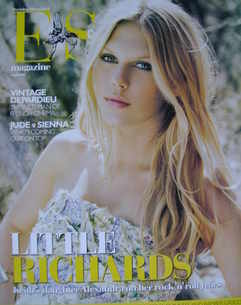 <!--2007-04-05-->Evening Standard magazine - Alexandra Richards cover (5 Ap
