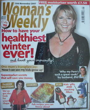 Woman's Weekly magazine (13 November 2007 - Fern Britton cover)