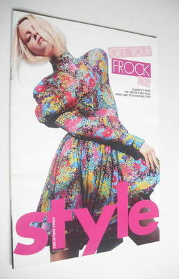 <!--2004-08-01-->Style magazine - Get Your Frock On cover (1 August 2004)