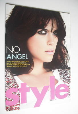<!--2005-01-23-->Style magazine - Selma Blair cover (23 January 2005)