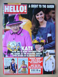 Hello! magazine - The Queen and Kate Middleton cover (19 March 2012 - Issue 1217)