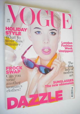 British Vogue magazine - June 2007 - Agyness Deyn cover