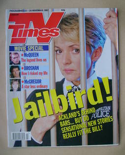 TV Times magazine - Trudie Goodwin cover (22-28 November 1997)