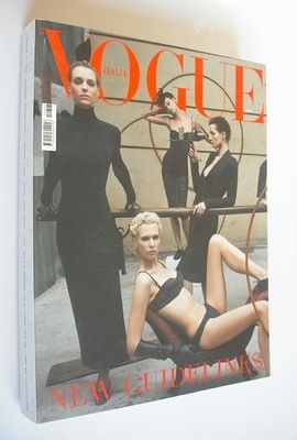 Vogue Italia magazine - March 2001