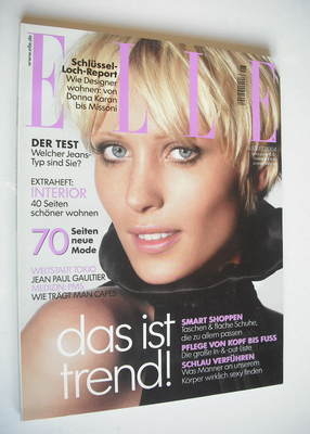 <!--2004-08-->German Elle magazine - August 2004 - Yvke Sturm cover