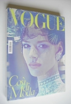 Vogue Italia magazine - March 2010 - Freja Beha Erichsen cover