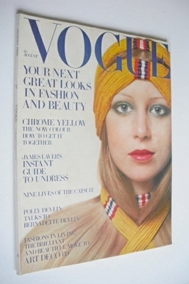 <!--1969-08-->British Vogue magazine - August 1969 - Patti Boyd cover