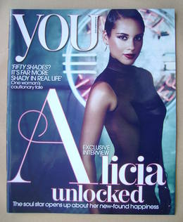 <!--2012-11-18-->You magazine - Alicia Keys cover (18 November 2012)