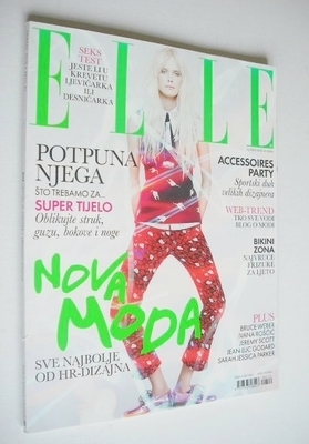 <!--2010-05-->Elle Croatia magazine - May 2010 - Dewi Driegen cover