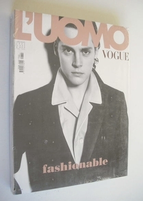 <!--2002-07-->L'Uomo Vogue magazine - July/August 2002
