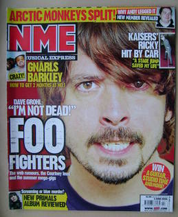<!--2006-06-03-->NME magazine - Dave Grohl cover (3 June 2006)