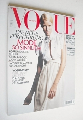 <!--2005-08-->German Vogue magazine - August 2005 - Caroline Winberg cover