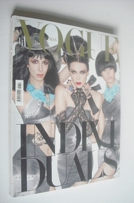 Vogue Italia magazine - February 2010 - Daphne Guinness, Jamie Bochert, Agyness Deyn cover