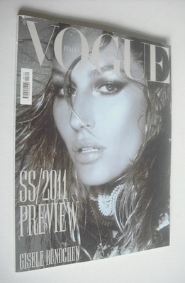 <!--2010-12-->Vogue Italia magazine - December 2010 - Gisele Bundchen cover