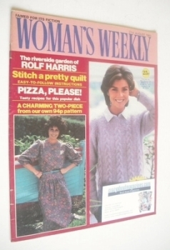Woman's Weekly magazine (27 August 1983 - British Edition)
