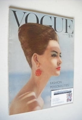 British Vogue magazine - July 1960 (Vintage Issue)