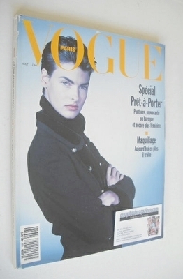 French Paris Vogue magazine - August 1989 - Linda Evangelista cover