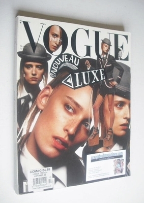 French Paris Vogue magazine - October 2002