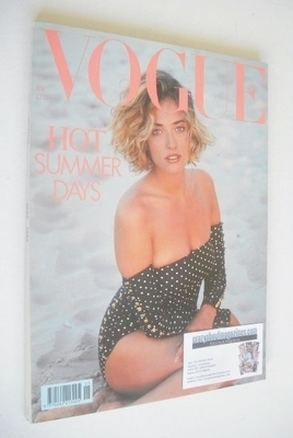 British Vogue magazine - May 1989 - Tatjana Patitz cover
