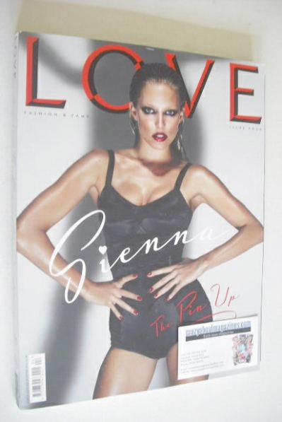 <!--2010-09-->Love magazine - Issue 4 - Autumn/Winter 2010 - Sienna Miller 