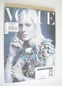 Vogue Italia magazine - January 2014 - Julia Nobis cover