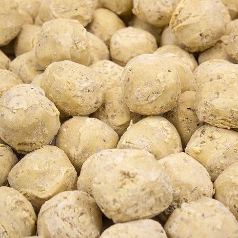 These are Premium Sunflower Heart Suet Balls