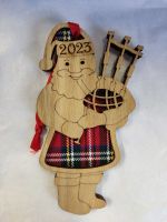 Santa Playing Bagpipes Hanging Tartan Plaque with Year