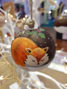 Fox Bauble - Ceramic Hand painted Bauble - Wildlife Bauble - Christmas Bauble - Handmade Bauble - Christmas Ornament - Christmas Decoration