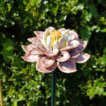 Saturday 21st March 2026, 10am - 1pm, Hand building 3 Flower Decorations workshop.